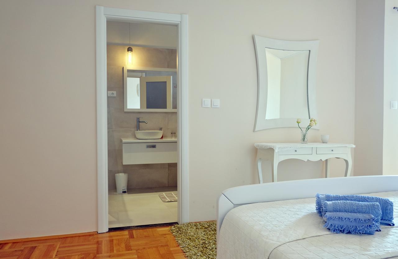 Villa Luciana Mimice Bagian luar foto