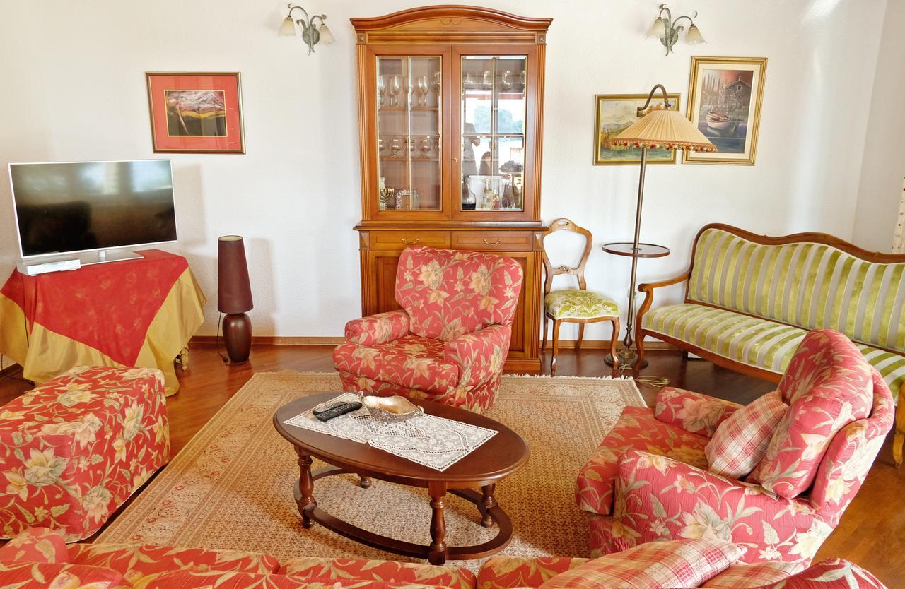 Villa Luciana Mimice Bagian luar foto